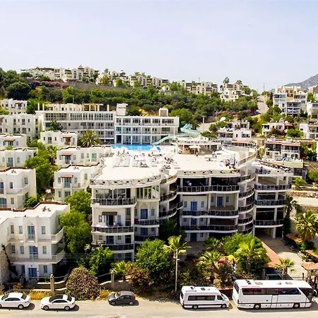 Royal Panacea Hotel 3*