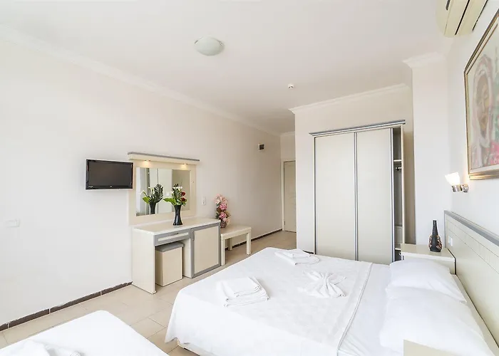 Hotel Royal Panacea 3*